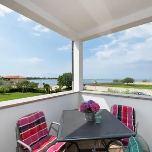 Seaplace #1 Apartment