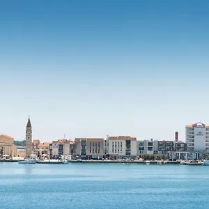 Seaview Apartment
